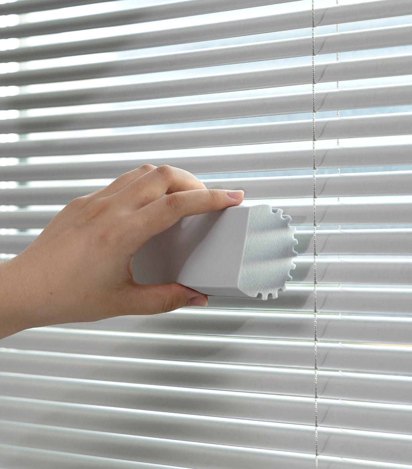 4 Pack Damp Cleaning Dust Sponges, Reusable (Pre-moistened)