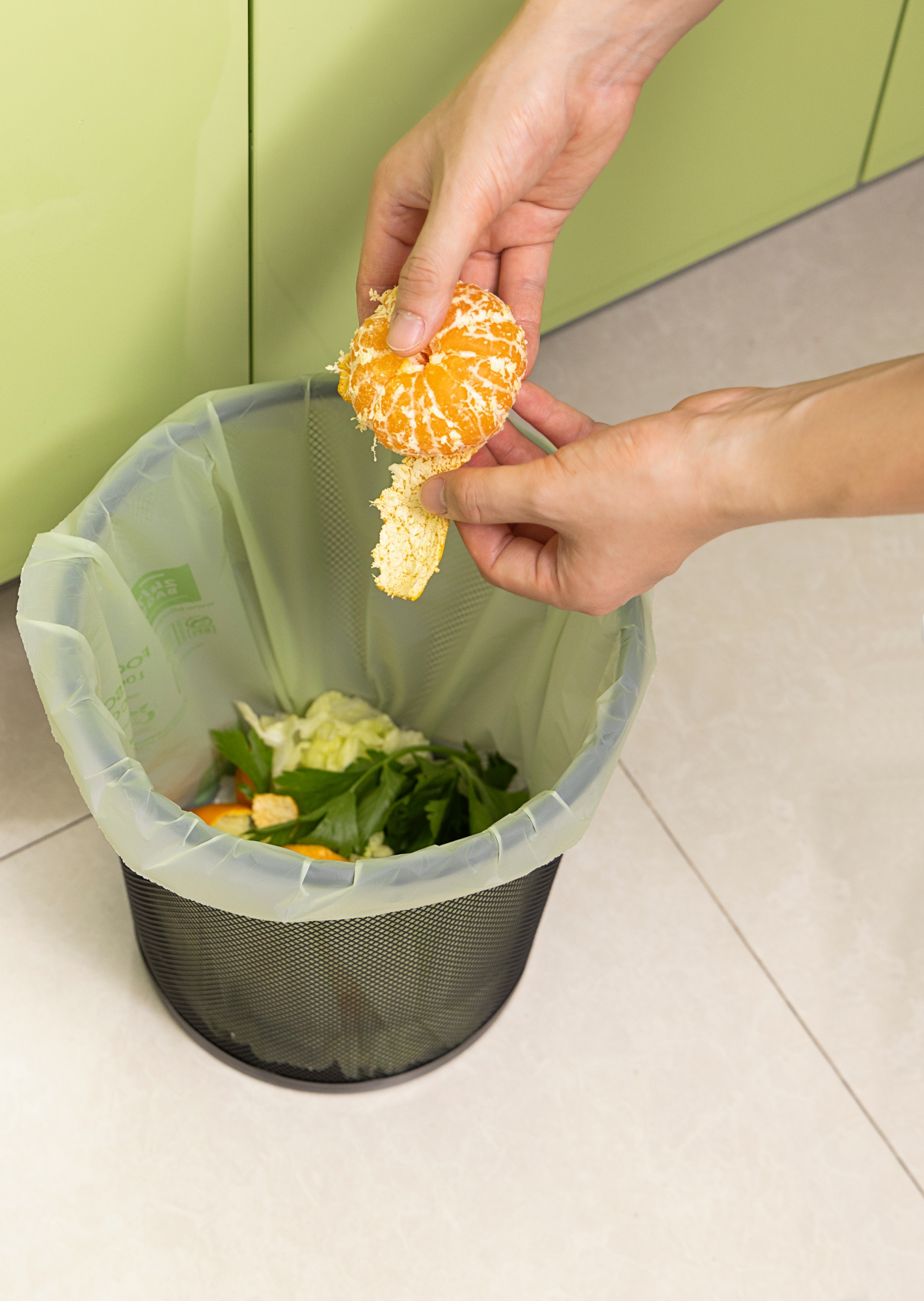 100% Certified Compostable Scrap Bags, 2.6 Gallon / 200 Count