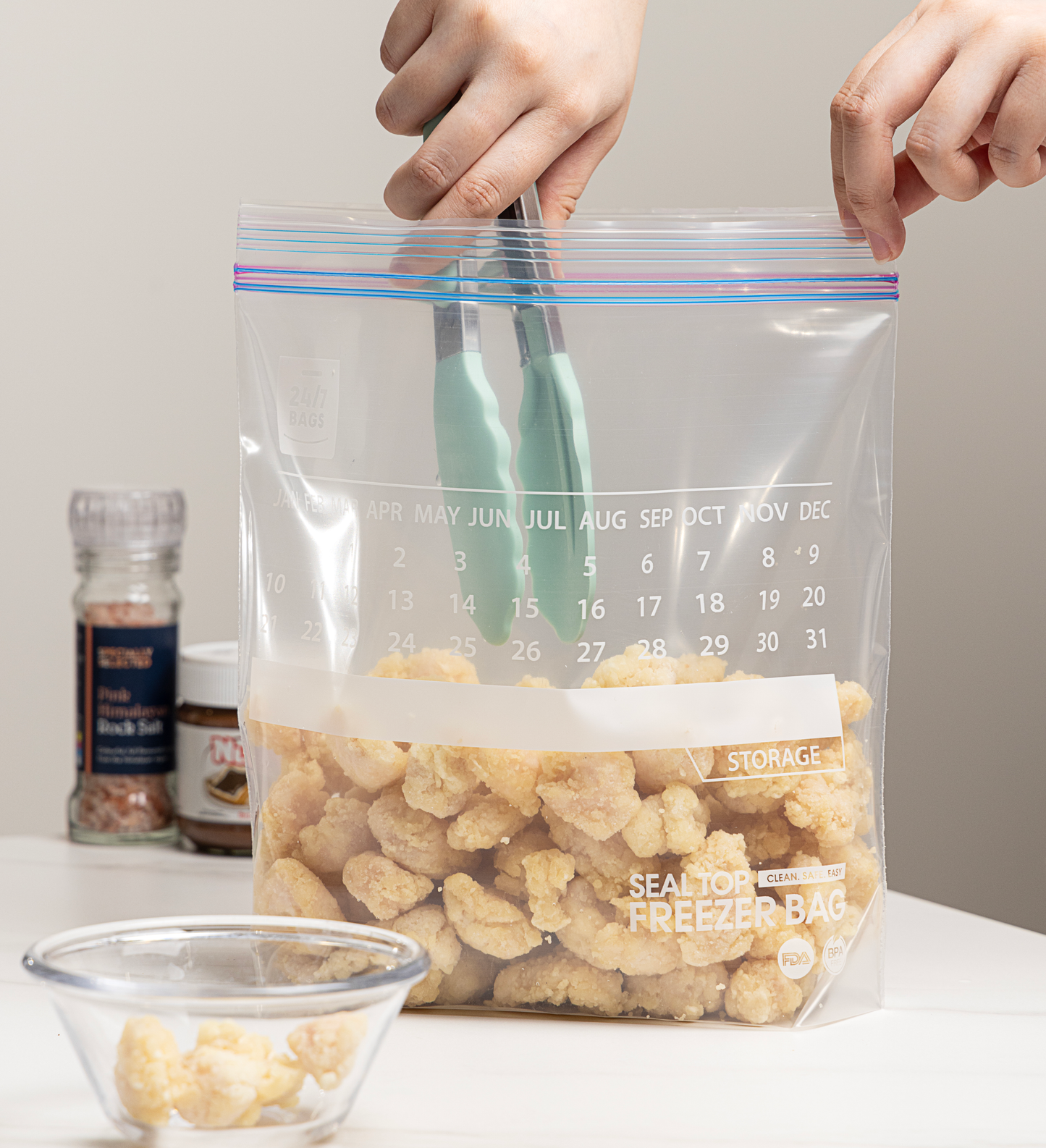 Freezer Double Zipper Gallon Food Storage Bags with Write-On Calendar & Expandable Bottom- L/250 Count