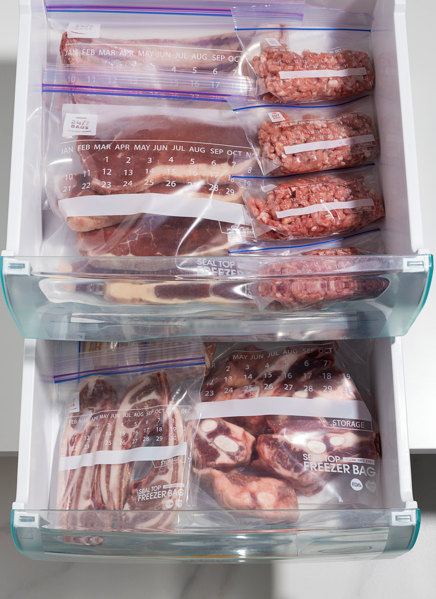 Single Zip Freezer Food Storage Bags, Snack/ 300 Count, Expandable Bottom and Writeable Calendar